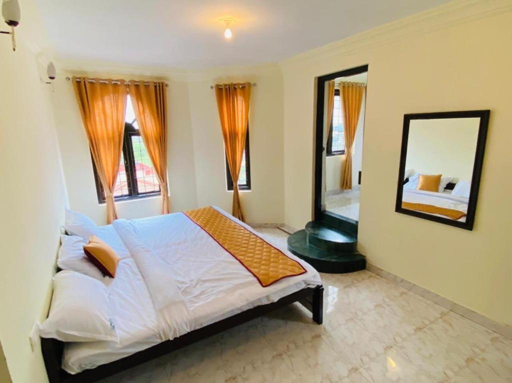 Bob Lesiure Hotel Ooty Exterior photo