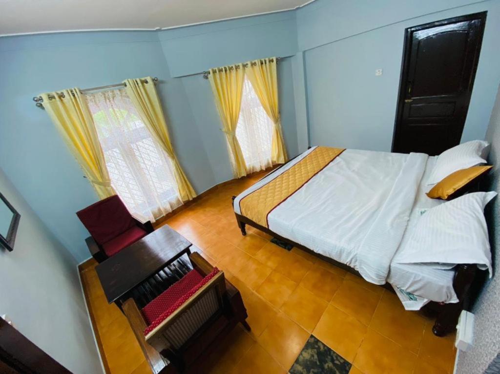 Bob Lesiure Hotel Ooty Exterior photo